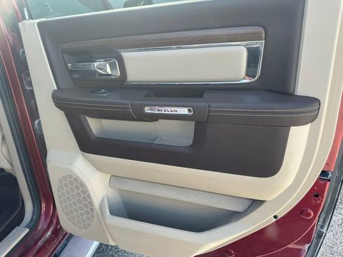 Used 2014 RAM 1500 Laramie w/ Convenience Group AWD/4WD image 22