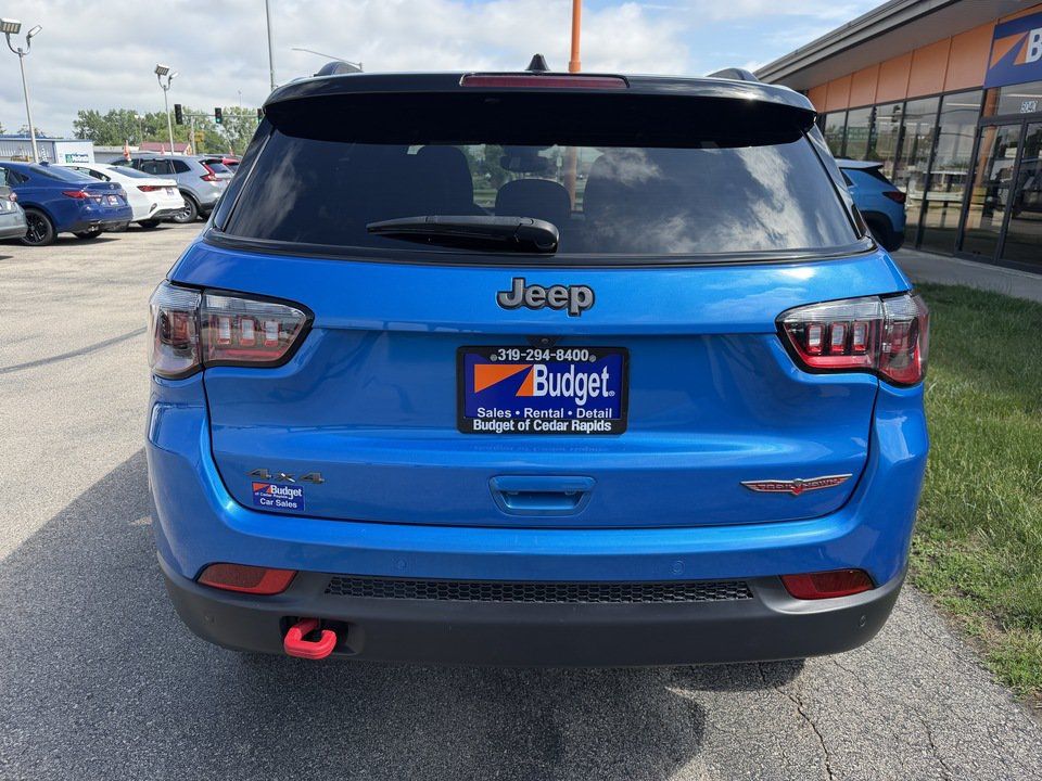 Used 2024 Jeep Compass Trailhawk AWD/4WD image 4