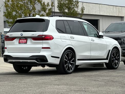 Used 2022 BMW X7 xDrive40i w/ M Sport Package image 4