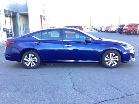 New 2024 Nissan Altima 2.5 S image 2