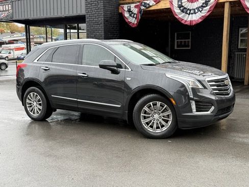 Used 2019 Cadillac XT5 Luxury image 2