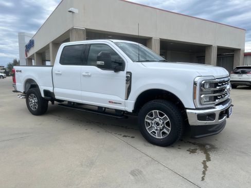 New 2026 Ford F350 Lariat w/ Lariat Premium Package AWD/4WD image 10