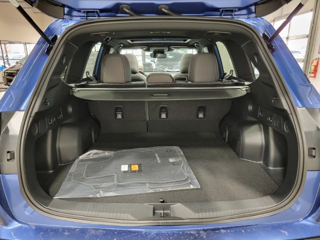 New 2026 Subaru Forester Premium AWD/4WD image 34