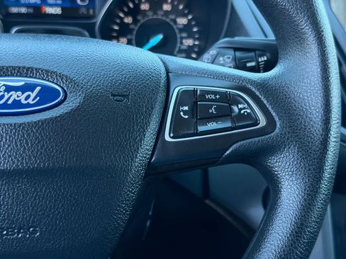 Used 2019 Ford Escape SE AWD/4WD image 25