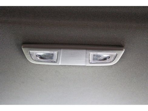 Used 2023 Chevrolet Silverado 1500 Custom image 16