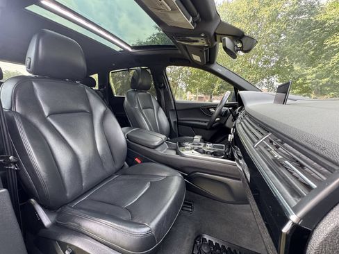 Used 2018 Audi Q7 3.0T Prestige AWD/4WD image 19
