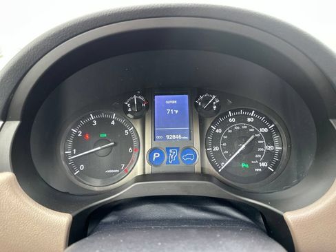 Used 2019 Lexus GX 460 Premium AWD/4WD image 42