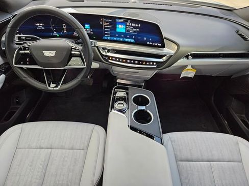 Certified 2024 Cadillac Lyriq Luxury image 13