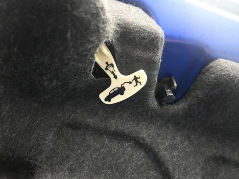 Used 2021 Dodge Challenger SXT w/ Blacktop Package image 21