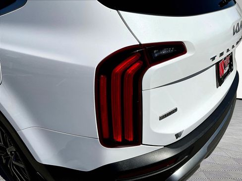 Used 2022 Kia Telluride SX w/ SX Prestige Package AWD/4WD image 23