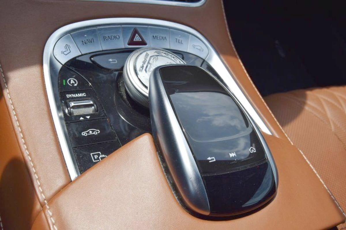 Used 2019 Mercedes-Benz S 560 4MATIC Coupe image 31