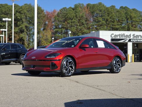 Used 2025 Hyundai Ioniq 6 Limited image 3