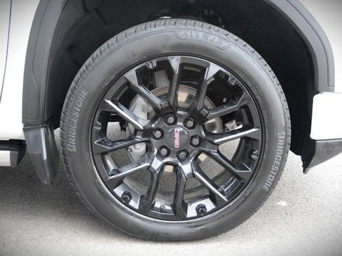 Used 2023 GMC Sierra 1500 Denali w/ Denali Reserve Package image 12