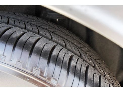 Used 2025 Honda CR-V EX-L image 33