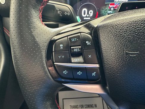 Used 2025 Ford Explorer ST-Line w/ Premium Package AWD/4WD image 26