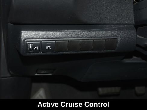 Used 2024 Toyota Corolla LE FWD image 11
