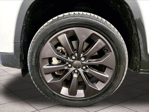 Used 2021 Jeep Cherokee Latitude Lux 80th Anniv w/ Quick Order Package 26U 80TH AWD/4WD image 8