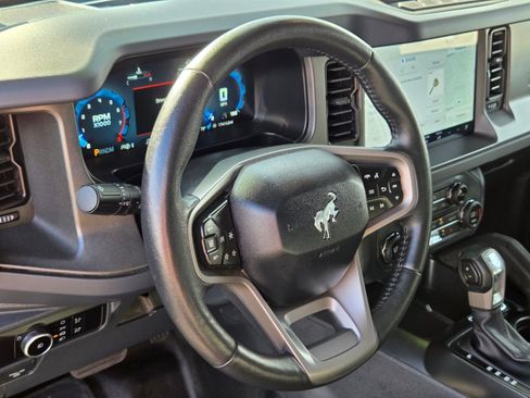 Certified 2025 Ford Bronco Badlands image 18