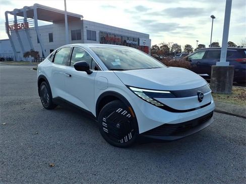 New 2026 Nissan Leaf image 1