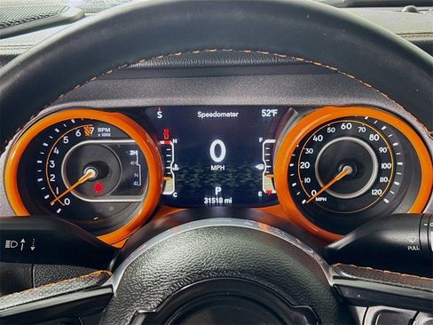 Used 2023 Jeep Gladiator Mojave w/ Cold Weather Group image 12