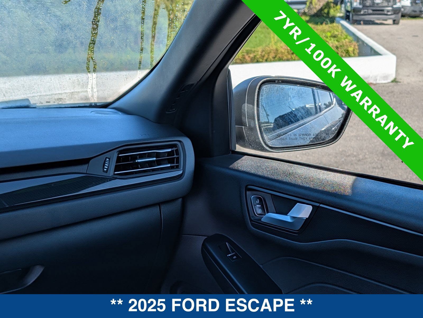 Used 2025 Ford Escape ST-Line FWD image 17