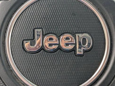 Used 2020 Jeep Wrangler Unlimited Rubicon image 13