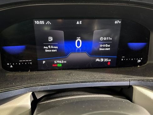 Used 2022 Volkswagen Taos SE image 30