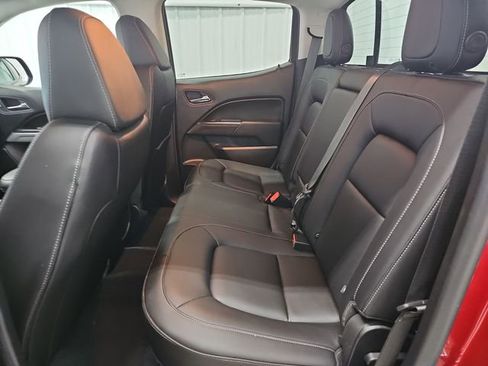 Used 2021 Chevrolet Colorado LT w/ LT Convenience Package AWD/4WD image 21
