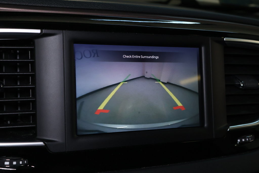 Used 2023 Chrysler Voyager LX FWD image 31