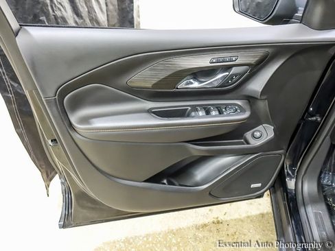 Used 2019 GMC Terrain SLT w/ Preferred Package image 19