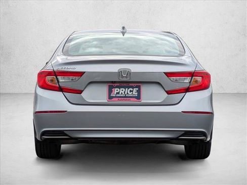 Used 2018 Honda Accord LX image 7