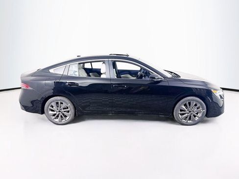 New 2026 Nissan Sentra SL image 4