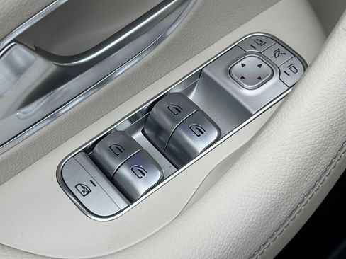 New 2026 Mercedes-Benz GLE 580 4MATIC image 20