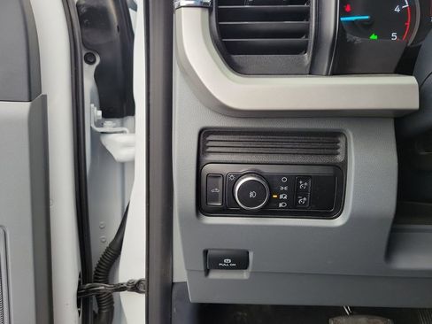 Certified 2025 Ford F250 XLT w/ FX4 Off-Road Package image 21