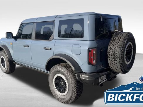 New 2025 Ford Bronco Badlands image 9