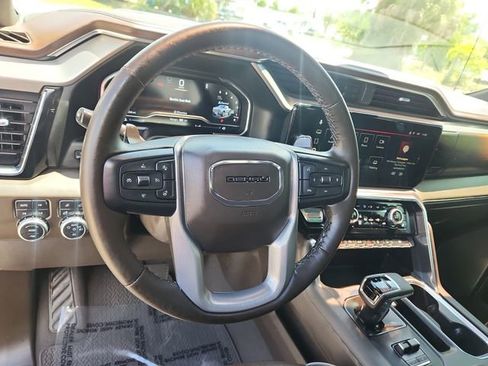 Certified 2024 GMC Sierra 1500 Denali w/ Technology Package AWD/4WD image 16
