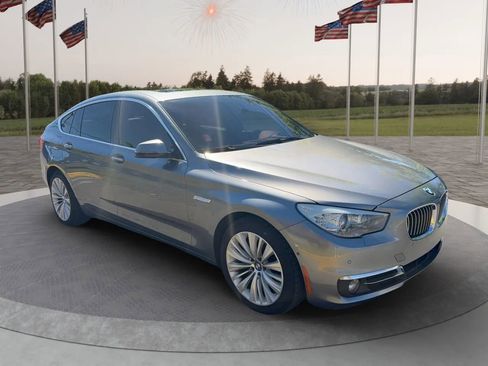 Used 2016 BMW 535i Gran Turismo RWD image 8