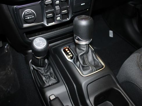 New 2026 Jeep Gladiator Sport image 22