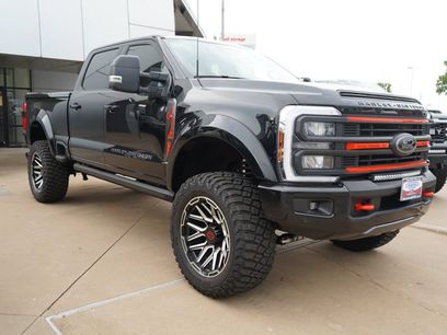 New 2026 Ford F250 Lariat w/ Black Appearance Package
