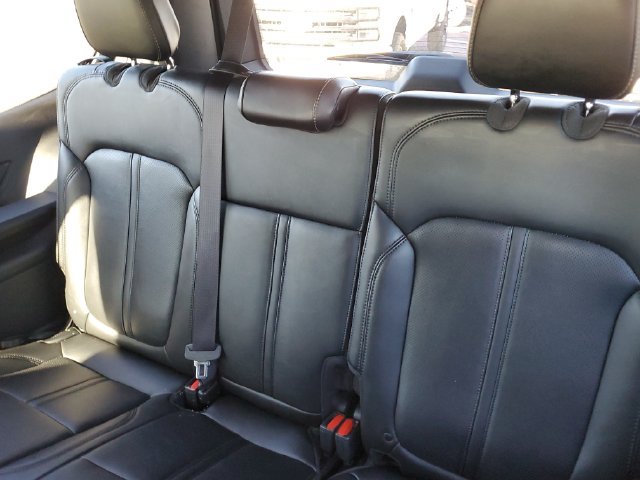 Used 2024 Jeep Wagoneer Series II AWD/4WD image 28