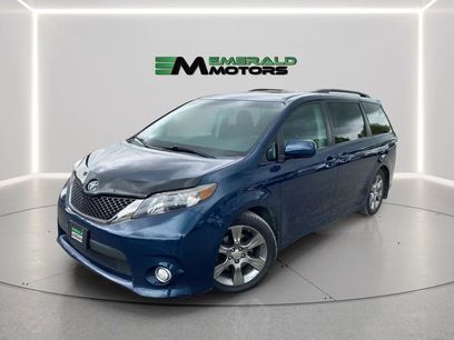 Used 2012 Toyota Sienna SE