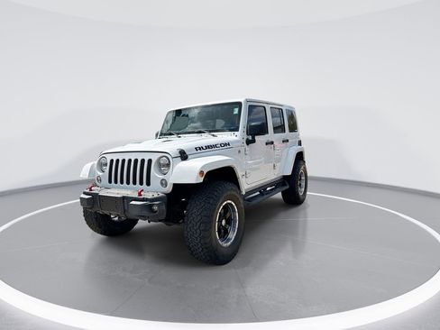 Used 2015 Jeep Wrangler Unlimited Rubicon image 4
