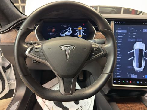 Used 2018 Tesla Model S P100D image 16