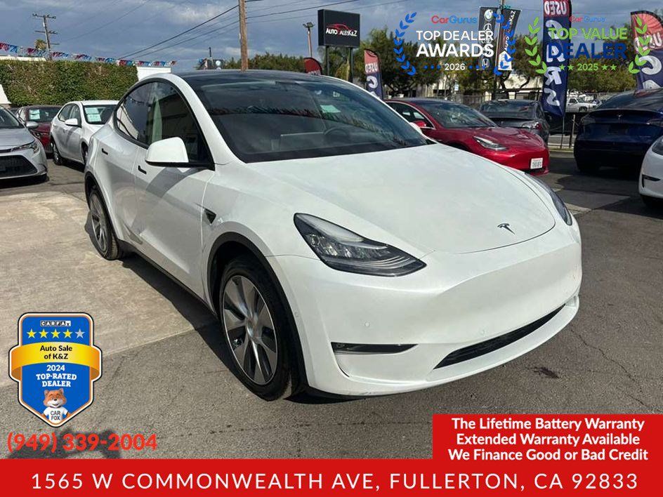 Used 2022 Tesla Model Y Long Range AWD/4WD image 9