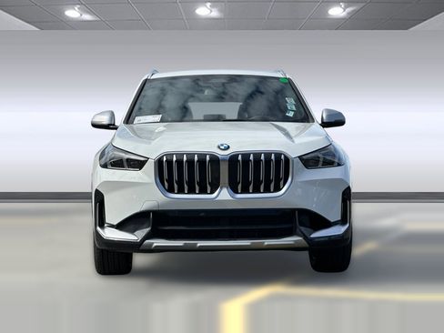 Certified 2023 BMW X1 xDrive28i image 5