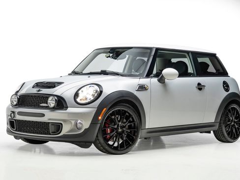 Used 2013 MINI Cooper S FWD image 4