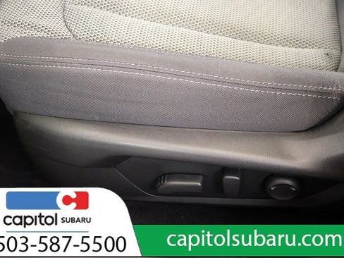 Used 2024 Subaru Crosstrek 2.0i Premium image 15