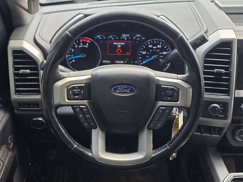 Used 2021 Ford F250 Lariat w/ Lariat Value Package AWD/4WD image 8