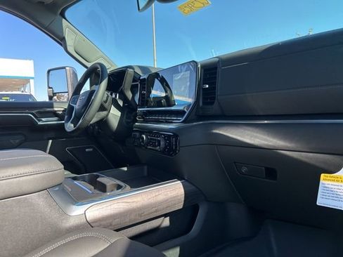 New 2026 Chevrolet Silverado 2500 LTZ w/ LTZ Convenience Package image 33