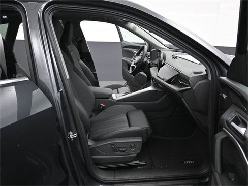 New 2025 Audi Q5 Premium Plus image 14